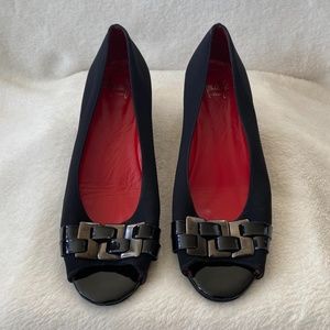 Amalfi by Rangoni open toe flats.